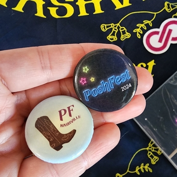 Poshfest 2024 Nashville Bandana and Pins Set - Picture 3 of 6